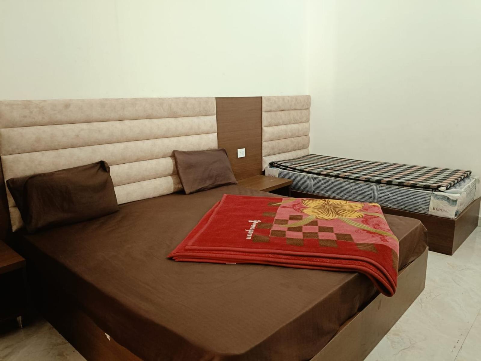 Sewa Sadan Homestay Rishīkesh Buitenkant foto